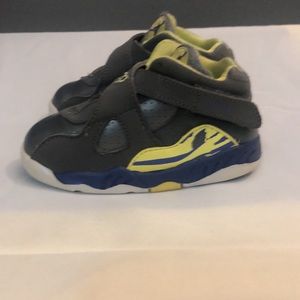 Jordan 8s retro sneakers for toddler size 7.5c